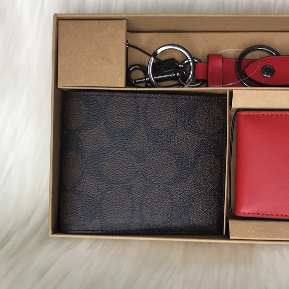 Boxed 3 In 1 Wallet Gift Set In Colorblock Signature Canvas - Picture 8 of 14